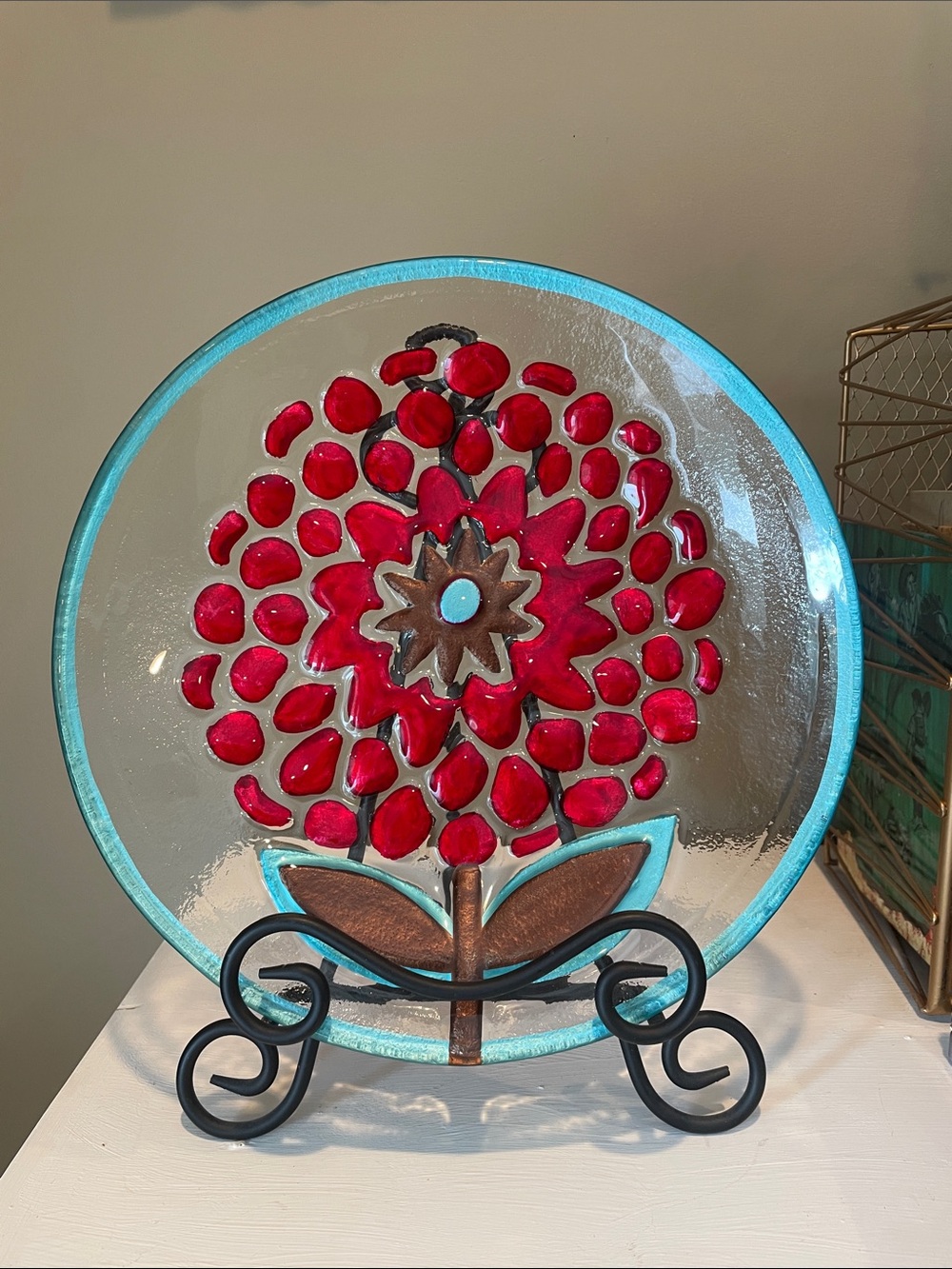 Decorative Glass Flower Plate - Red & Turquoise